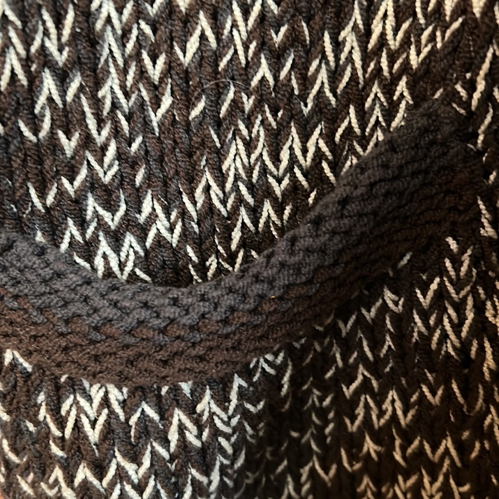 Lorena Antoniazzi vintage cardigan sweater.

[79] - Picture 4 of 6